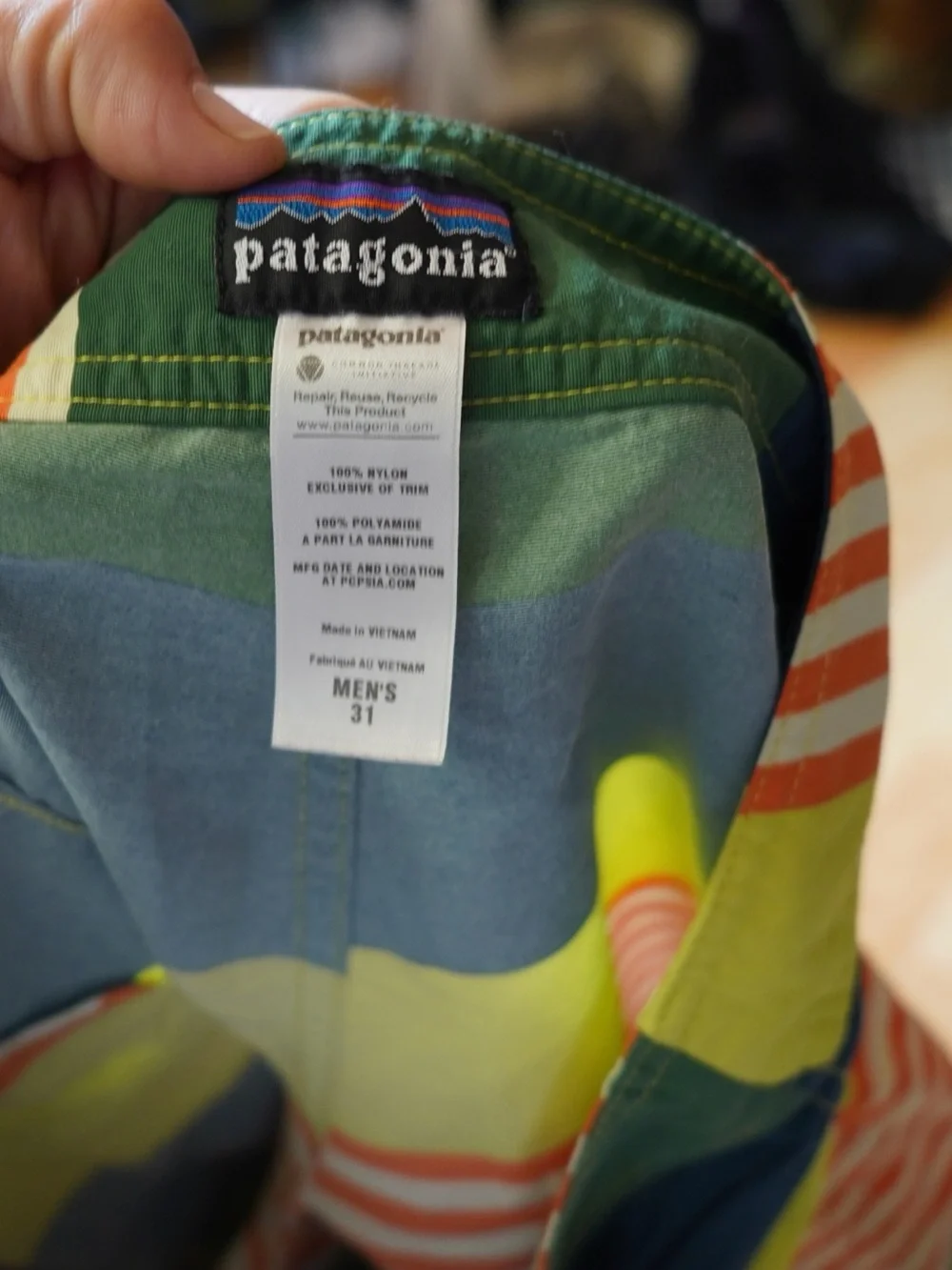 Patagonia  Boardshorts Mens 31 Green Orange Stripe Stretch Wavefarer Swim Trunks
